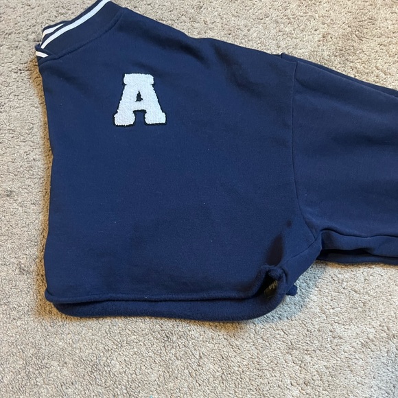school girl cropped sweatshirt size Medium - Picture 2 of 5